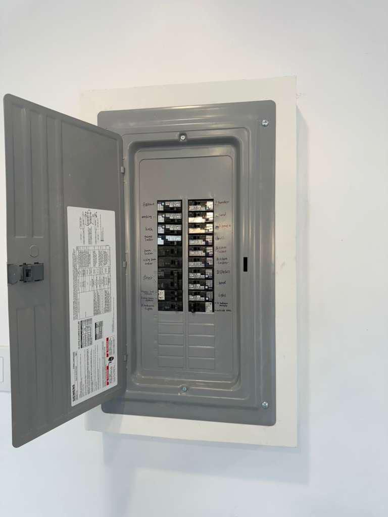 Electrical panel upgrade service in Los Angeles